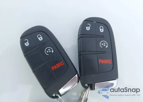 2021 Jeep Renegade Trailhawk 4X4 из США, поврежденный, VIN ZACNJDC13MPM70793